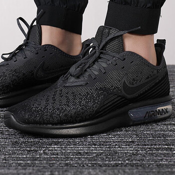 耐克(Nike)跑步鞋AO4485-002/后掌氣墊 40