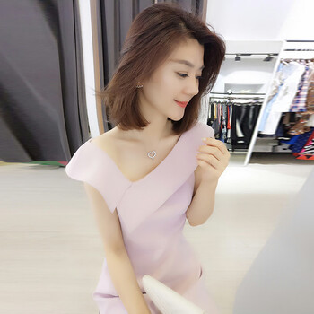 時(shí)尚短袖連衣裙，讓你清涼又減齡