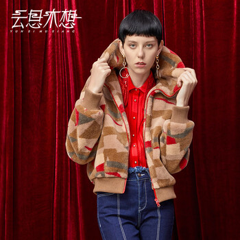 時(shí)尚男士長(zhǎng)袖外套，盡顯優(yōu)雅氣質(zhì)