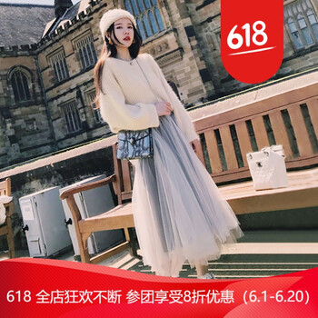 純色小白裙，打造優(yōu)雅女神