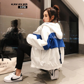 卡尹娃（KAYINWA） 連帽 長袖 女 短外套 繡花，口袋，帶帽