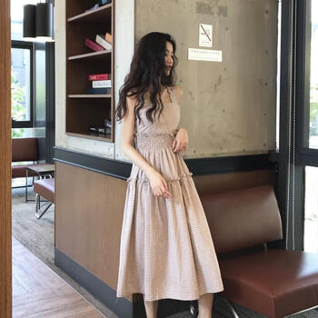 復古蕾絲裙，打造優(yōu)雅小臉