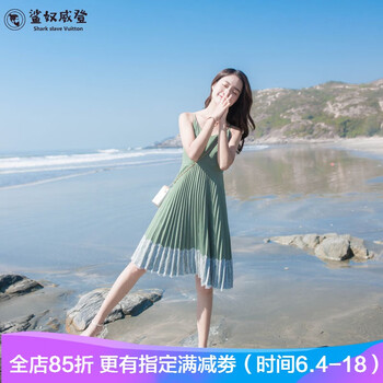 鏤空連衣裙，微胖女神的小心機