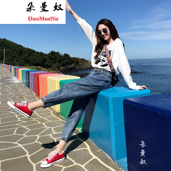 復(fù)古風(fēng)牛仔褲，穿出你的長(zhǎng)腿型男