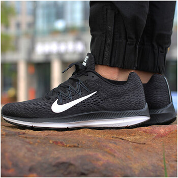 耐克（NIKE）跑步鞋AA7406-001/緩震透氣 40
