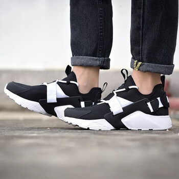 耐克（NIKE）跑步鞋AH6804-002 黑/白 華萊士 