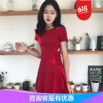 優(yōu)雅小白裙，打造氣質(zhì)女神范