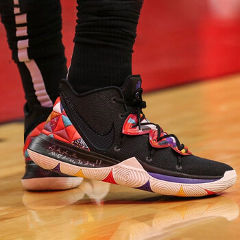 耐克（NIKE）籃球鞋CNY新年百家衣AO2919-010  