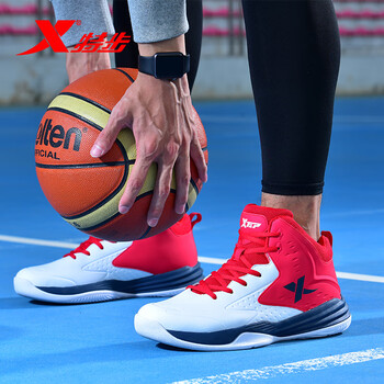 透氣運動(dòng)鞋，讓你打球更輕松