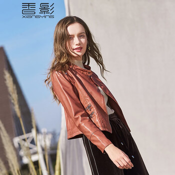 時(shí)尚修身牛仔褲，打造街頭潮男