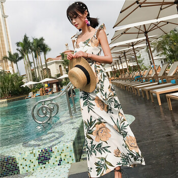 夏季穿什么？修身連衣裙來(lái)幫你