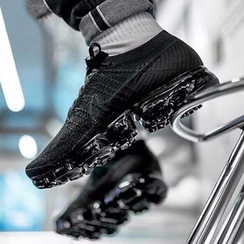 耐克（NIKE）跑步鞋849557-011/女款 