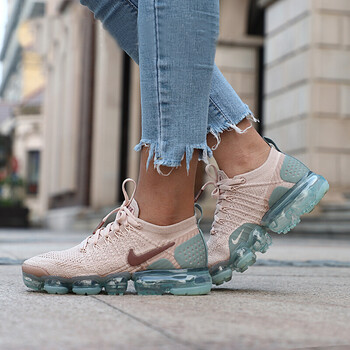 耐克（NIKE）跑步鞋942843-203 36.5