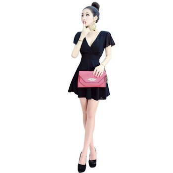 純色長袖連衣裙，打造氣質(zhì)小仙女