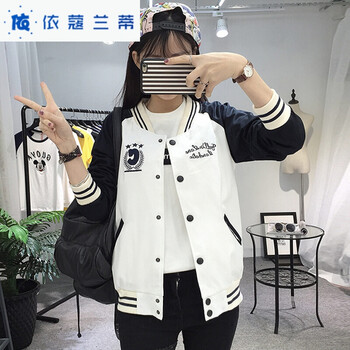 寬松印花短外套，讓你賺足回頭率