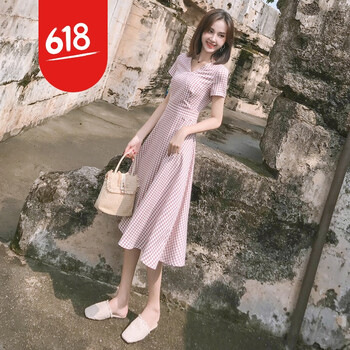 氣質(zhì)印花長裙，打造你的少女心