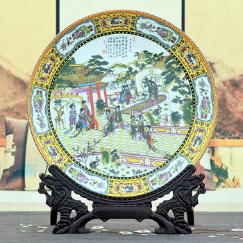 精致典雅擺件，讓客廳變得更溫馨