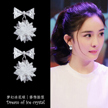 長款耳飾，展現(xiàn)優(yōu)雅氣質(zhì)的美