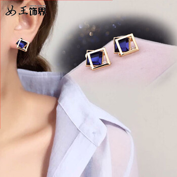 女王飾界（QUEENS JEWELRY）耳釘925銀，合金