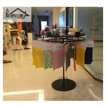 簡(jiǎn)約實(shí)木衣柜，打造時(shí)尚小居室