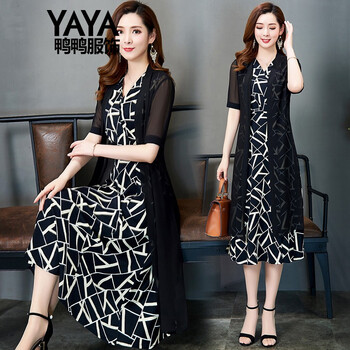 鴨鴨服飾（yaya）  不規(guī)則，蕾絲 連衣裙