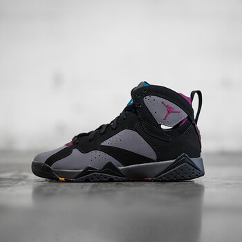 NIKE籃球鞋304774-034 
