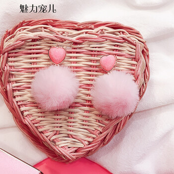 復(fù)古流蘇耳飾，展現(xiàn)優(yōu)雅氣質(zhì)范