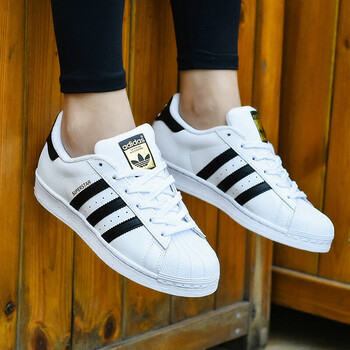 阿迪達(dá)斯（adidas）板鞋C77124 42