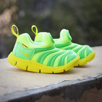 耐克（NIKE）跑步鞋343938-306 幽靈綠/電子黃綠 35以下