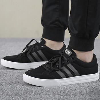 Adidas板鞋DB0092 