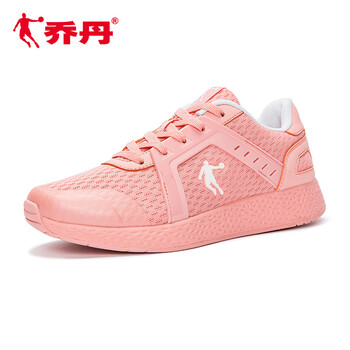 復(fù)古系帶運(yùn)動(dòng)鞋，你的健康小助手