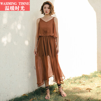 Warming Timne 純色 露肩，露背 連衣裙