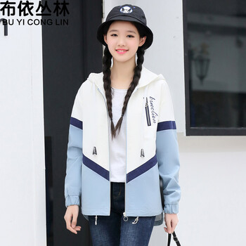 布依叢林（Buyiconglin） 連帽 長袖 女 短外套 鏈條，口袋，刺繡，拼接