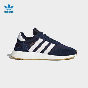 阿迪達(dá)斯（Adidas）板鞋如圖 40.5