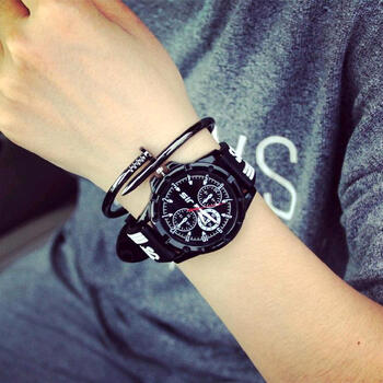 時(shí)尚石英男表，讓你愛(ài)上運動(dòng)生活