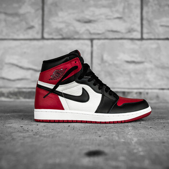耐克（NIKE）籃球鞋575441-610（黑紅腳趾） 