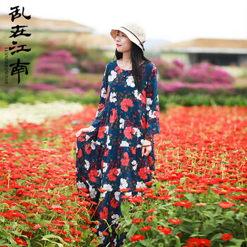 亂在江南 大花 褶皺，印花 連衣裙