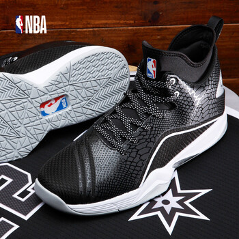 NBA籃球鞋黑/白-3 42