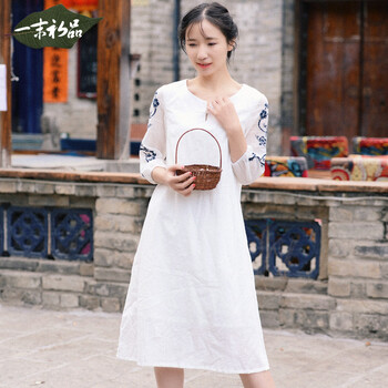 復(fù)古風(fēng)連衣裙，打造浪漫女神范