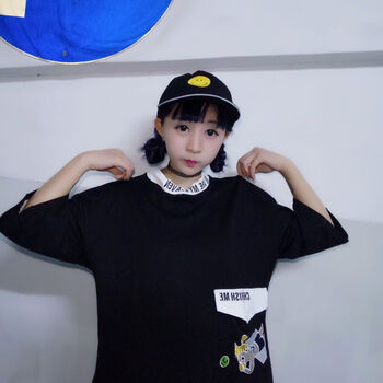 慈姑  短袖 T恤 女 半高領(lǐng)