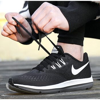 耐克（NIKE）跑步鞋898485-001 36