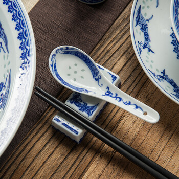 青花瓷盤子餐具