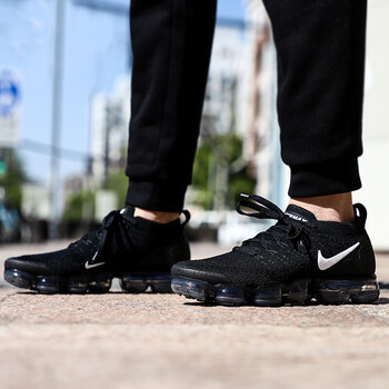 耐克（NIKE）跑步鞋942842-001 44.5