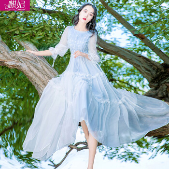 麒妃（QIFEI） 純色 荷葉邊，拼接，蕾絲 連衣裙
