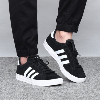 阿迪達斯（adidas）板鞋DB0273低幫舒適輕便防滑 40