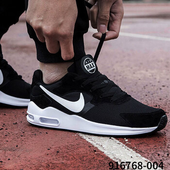 耐克（NIKE）跑步鞋916768-004/熱賣款 40