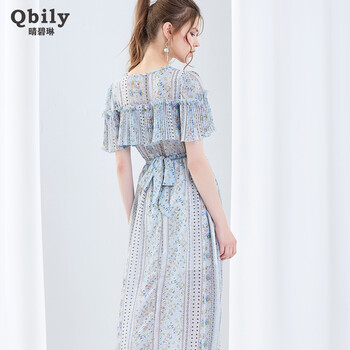 晴碧琳（qbily） 碎花 拼接，綁帶，褶皺，印花 連衣裙