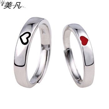 甜美心形戒指