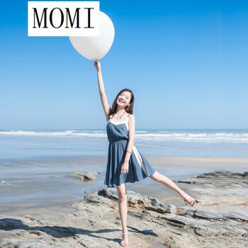 陌彌（MOMI） 純色 拼接 連衣裙