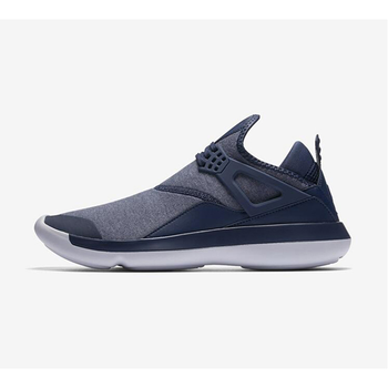 耐克（NIKE）籃球鞋940267-401 